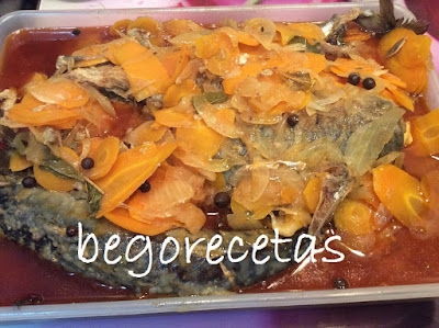 Caballas en escabeche