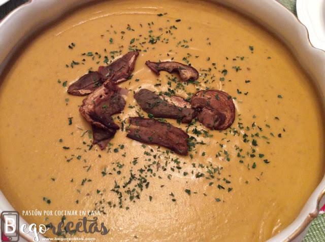 Crema de calabaza y boletus