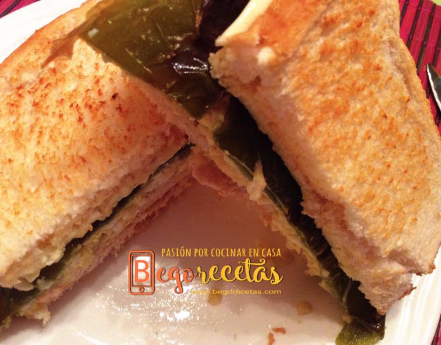 Sandwich de lomo queso pimiento y mas