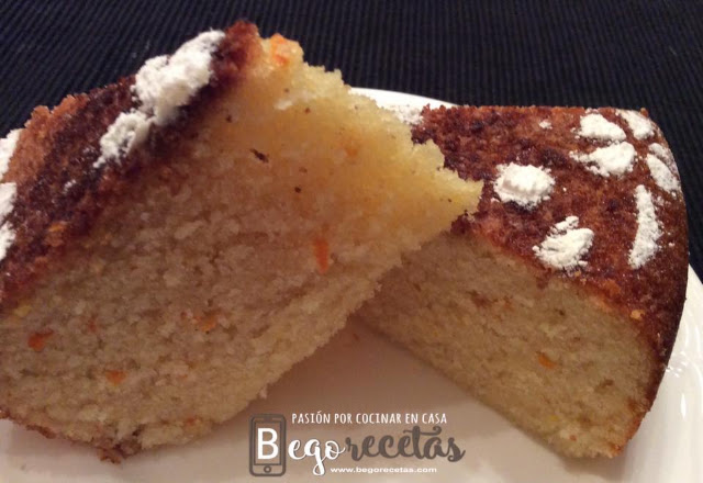 Bizcocho de naranja, jengibre y cardamomo